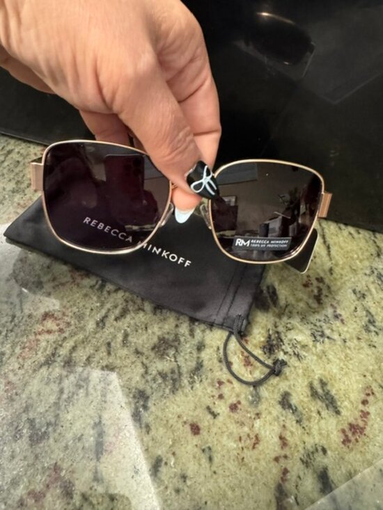 Rebecca Minkoff Women\'s Sungrasses 100 UV Protection Purple Lens - NWT
